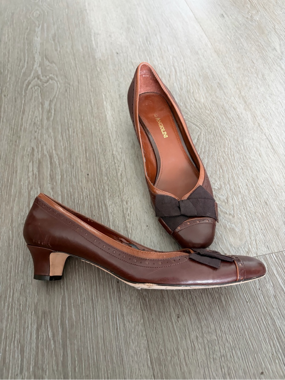 Enzo Angiolini Brown Leather kitten Low Heel Pumps with Bow - Picture 1 of 6
